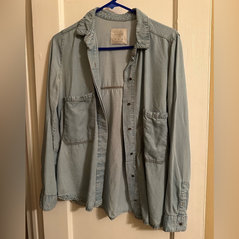 Zara Trafaluc denim collection button down top, incl. hidden buttons.